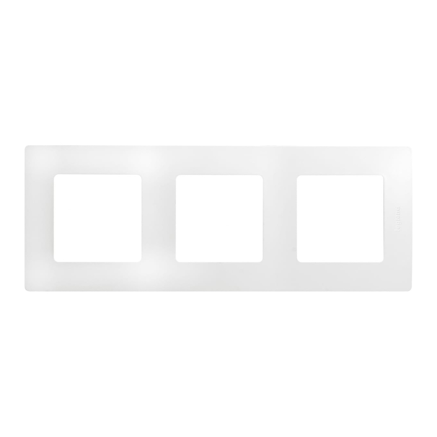 Рамка "Etika" 3-м. бел. Leg 672503  *1