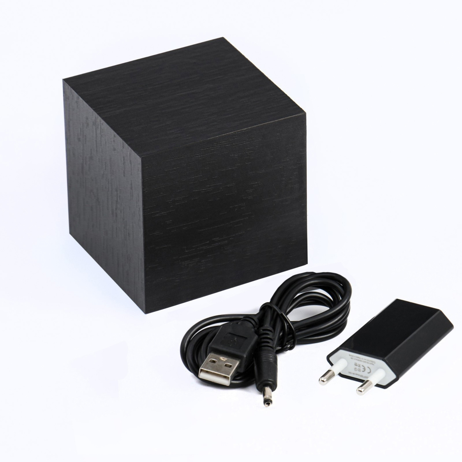 Часы настольные электронные  "Цифра", 6.5 х 6.5 см, красная индикация   7533422