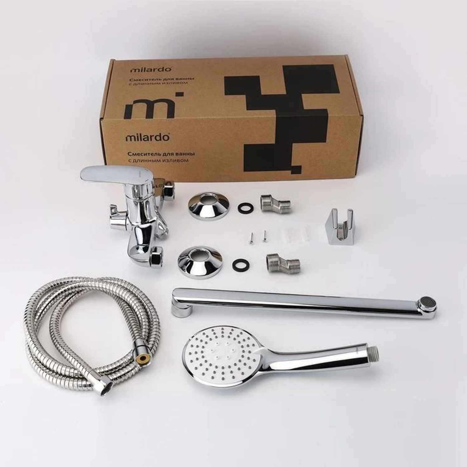 Смеситель для ванны Milardo Rora RORSB00M10, длинный излив, однорычажный, с лейкой Смеситель для ванны Milardo Rora RORSB00M10, длинный излив, однорычажный, с лейкой