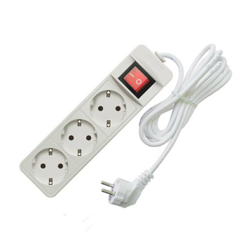 Удлинитель бытовой Союз 481S-7303, 3 розетки, 3 м, ПВС 3х0.75 мм², 2200 Вт, заземление, выключатель Удлинитель бытовой Союз 481S-7303, 3 розетки, 3 м, ПВС 3х0.75 мм², 2200 Вт, заземление, выключатель