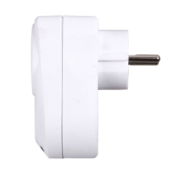 Адаптер д/розетки три выхода:розетка и два USB-разъема Navigator NAD-USB01-1E-C-WH 61454*1/10