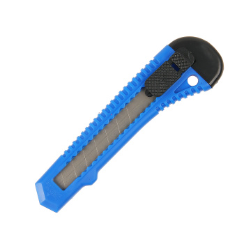 Нож строительный 18мм корпус пластик (2701001) T4P *1/50/600 Нож строительный 18мм корпус пластик (2701001) T4P *1/50/600