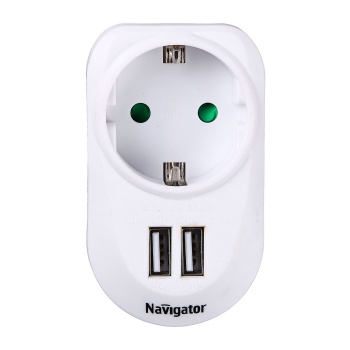 Адаптер д/розетки три выхода:розетка и два USB-разъема Navigator NAD-USB01-1E-C-WH 61454*1/10