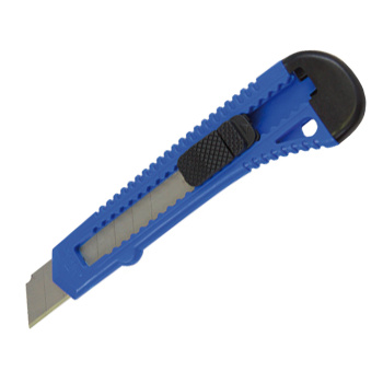 Нож строительный 18мм корпус пластик (2701001) T4P *1/50/600 Нож строительный 18мм корпус пластик (2701001) T4P *1/50/600