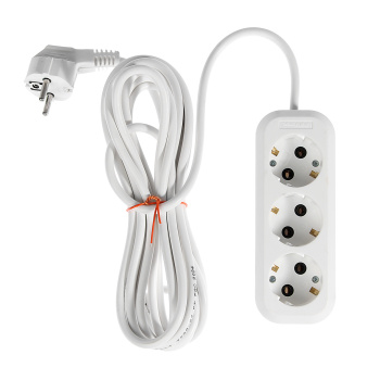 Удлинитель бытовой UNIVersal У10-554, 3 розетки, 5 м, ПВС, 3х0,75 мм2, 2200 Вт, заземление