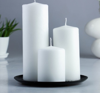 Набор свечей белый + тарелка 1612474
